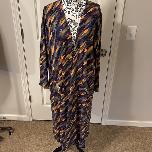 NWT XL Lularoe Sarah Duster Cardigan - Picture 10 of 13